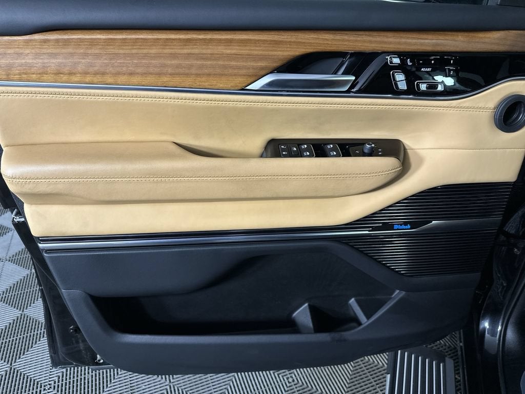 2024 Jeep Grand Wagoneer L Series III 4x4