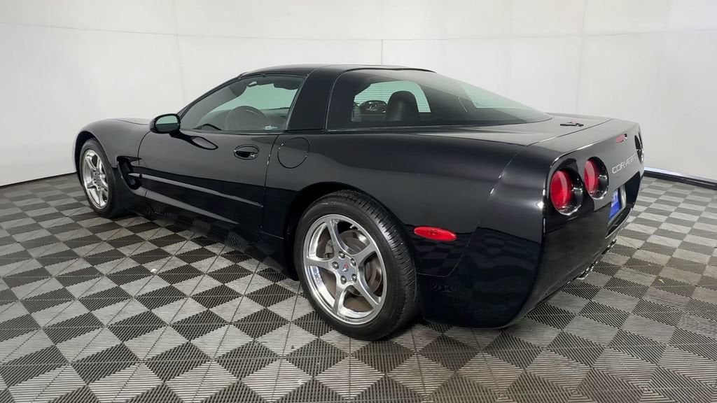 2004 Chevrolet Corvette NA