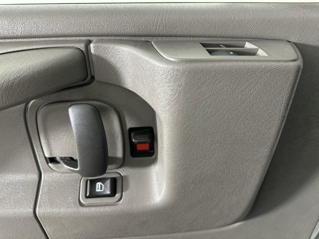 2015 Chevrolet Express Passenger 3500 LT