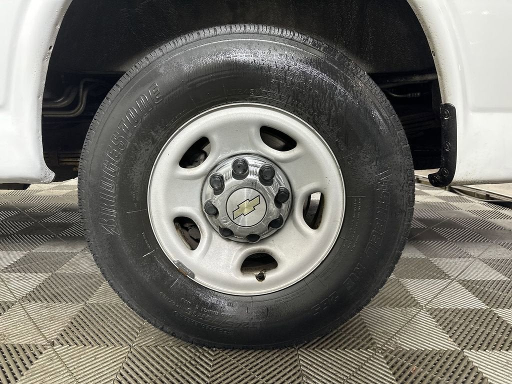 2015 Chevrolet Express Passenger 3500 LT