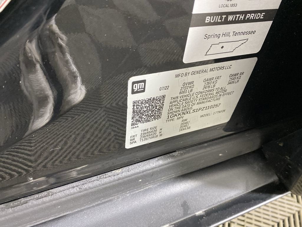 2023 GMC Acadia Denali