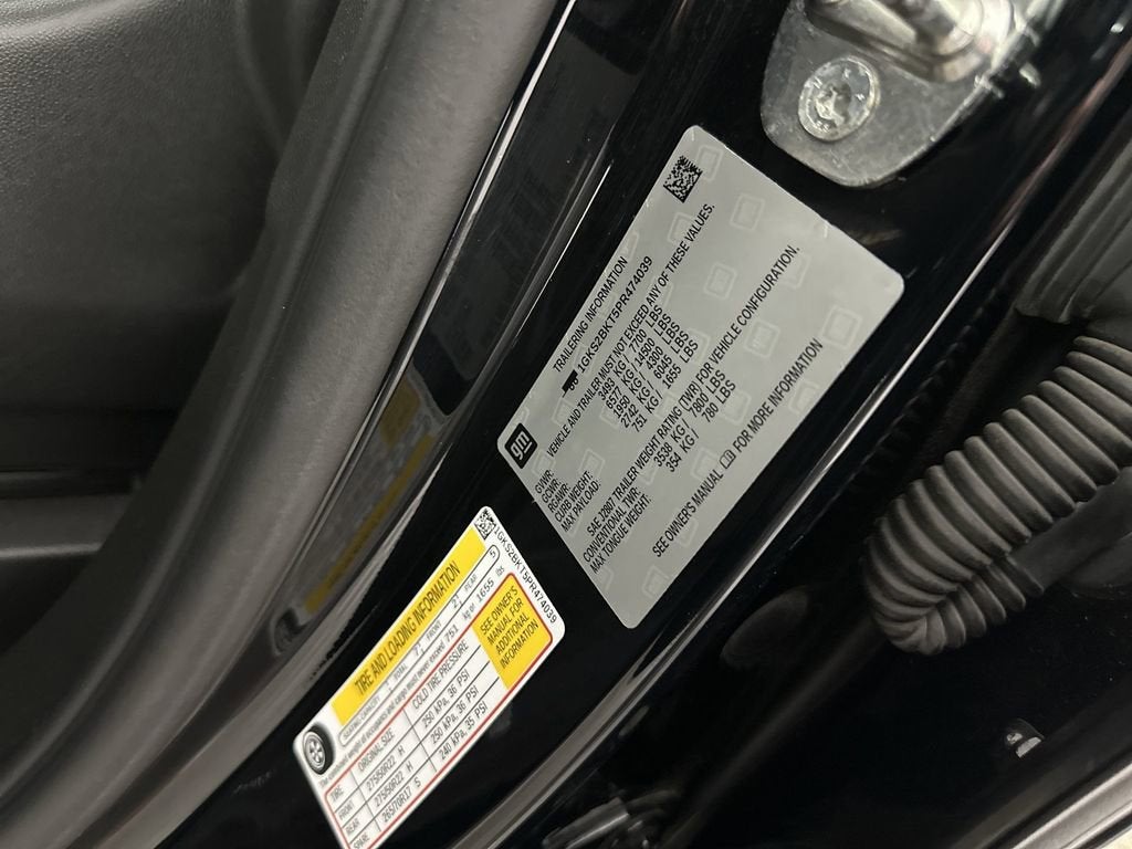 2023 GMC Yukon SLT