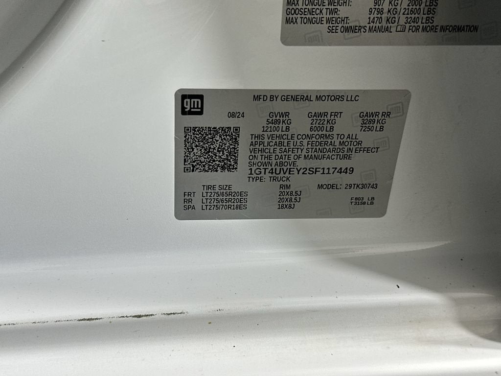 2025 GMC Sierra 3500 HD AT4