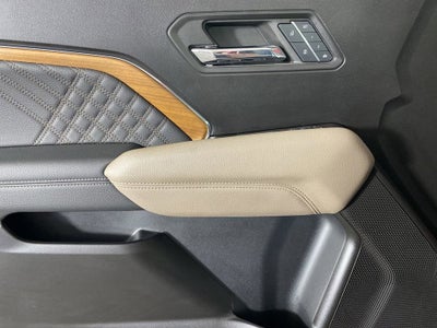 2024 GMC Canyon Denali