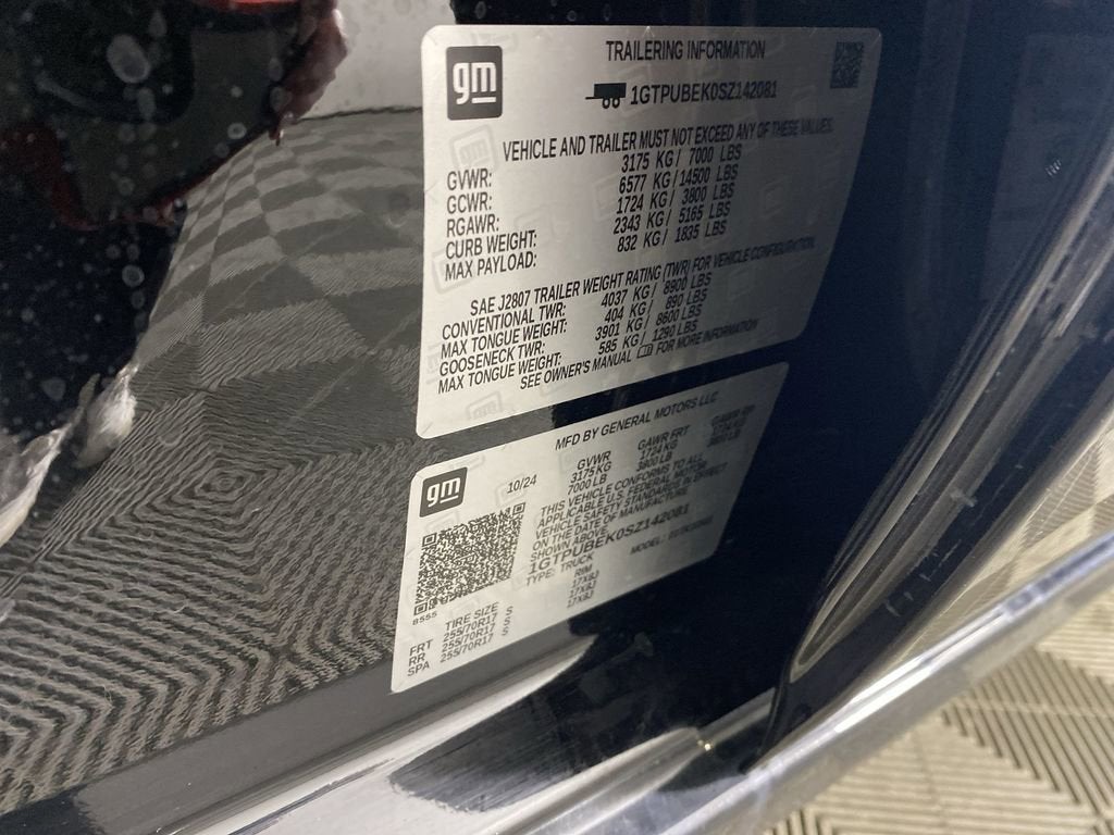 2025 GMC Sierra 1500 SLE