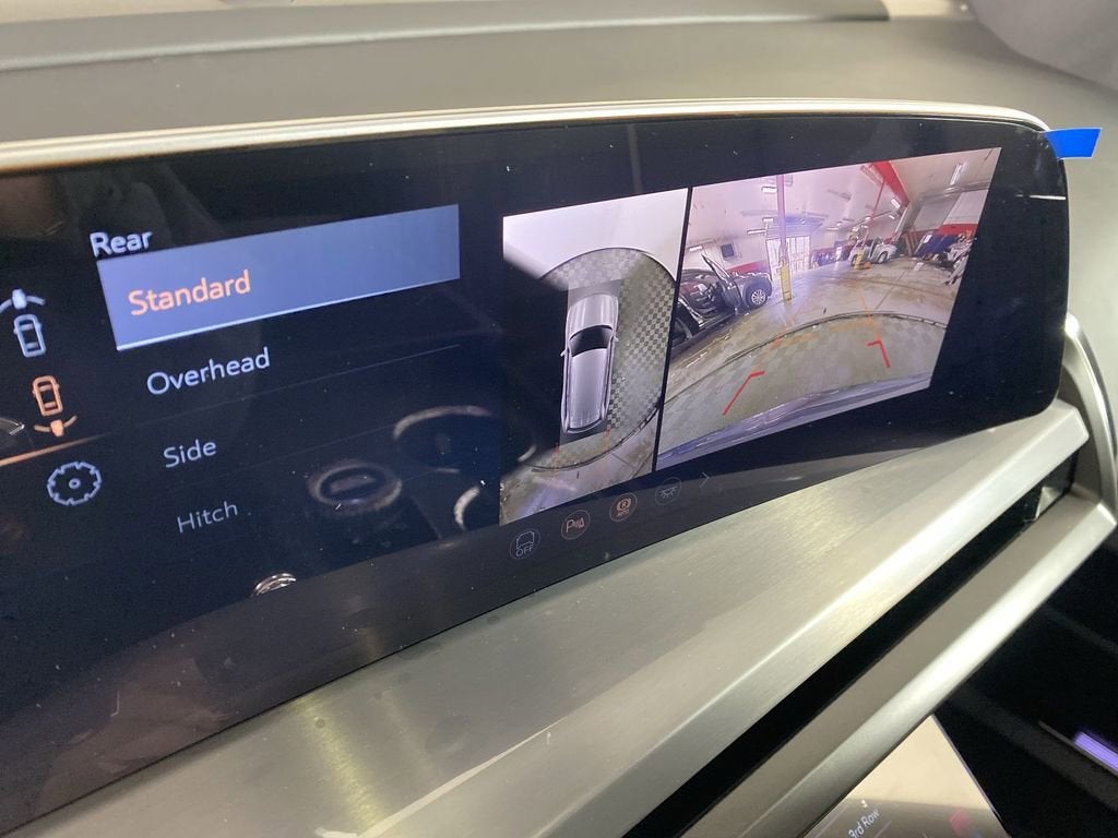 2026 Cadillac VISTIQ Luxury