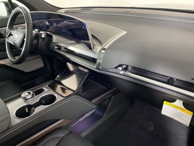 2026 Cadillac VISTIQ Luxury