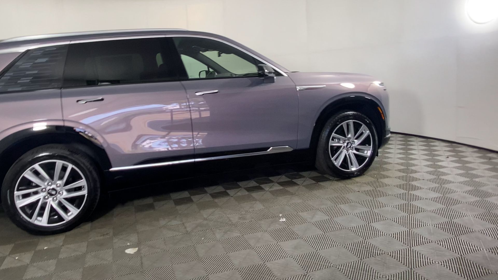 2026 Cadillac VISTIQ Luxury