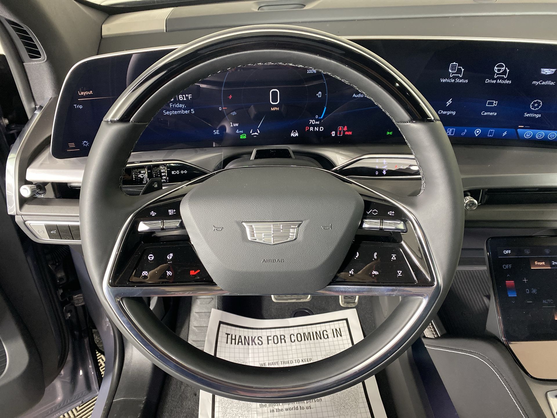 2026 Cadillac VISTIQ Luxury