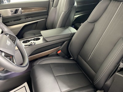 2026 Cadillac VISTIQ Luxury