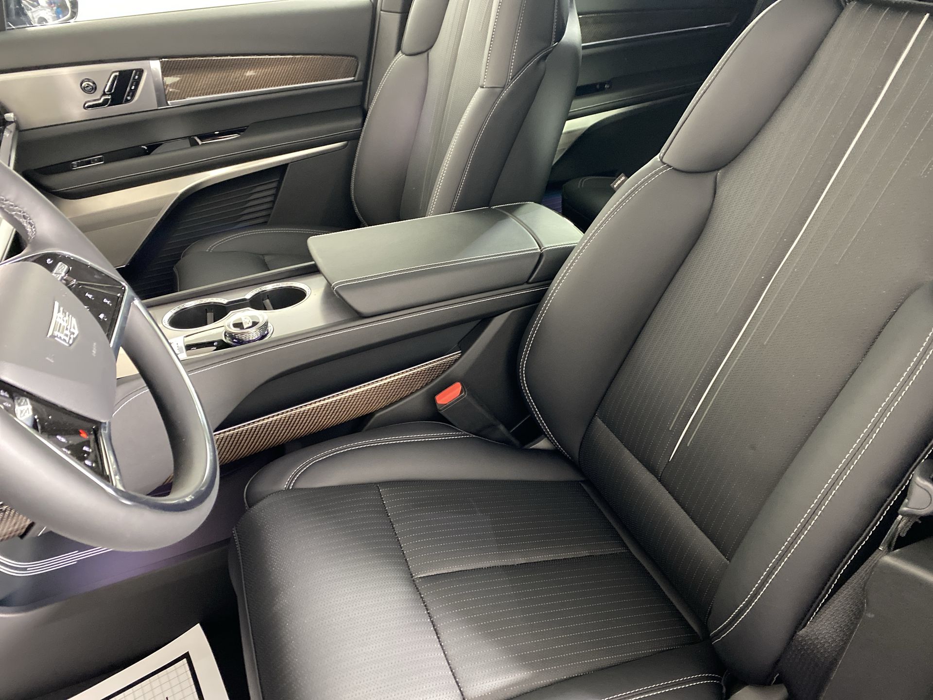 2026 Cadillac VISTIQ Luxury