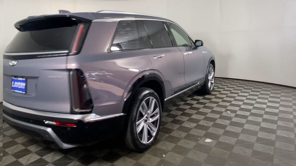 2026 Cadillac VISTIQ Luxury