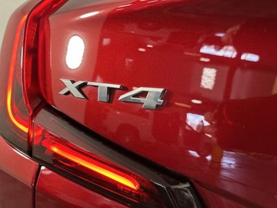 2023 Cadillac XT4 Luxury