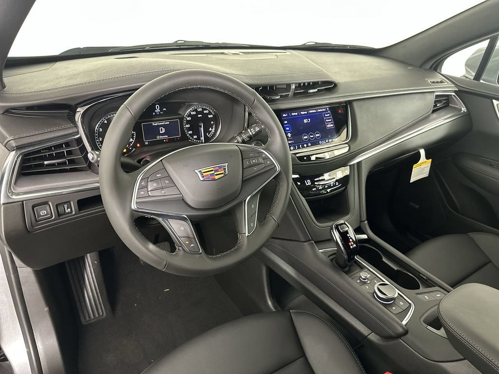 2026 Cadillac XT5 Luxury - Photo 11