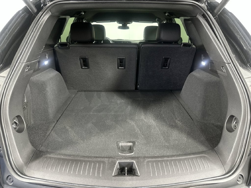 2023 Cadillac XT5 FWD Luxury