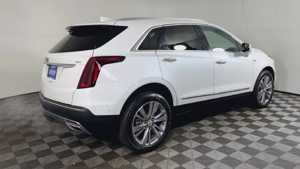2026 Cadillac XT5 Premium Luxury
