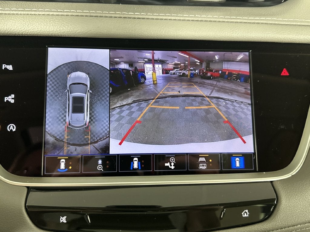 2026 Cadillac XT5 Premium Luxury