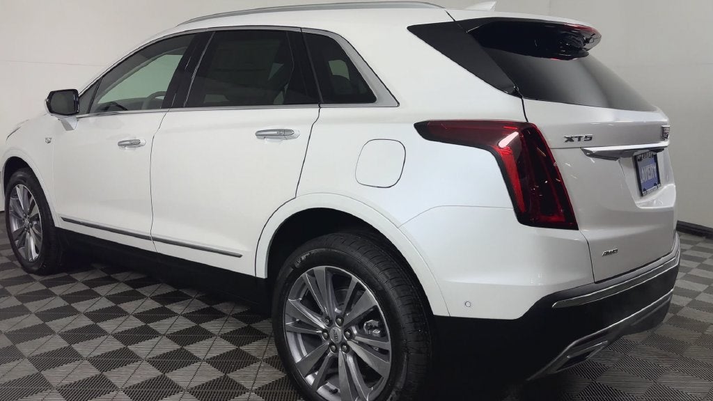 2026 Cadillac XT5 Premium Luxury