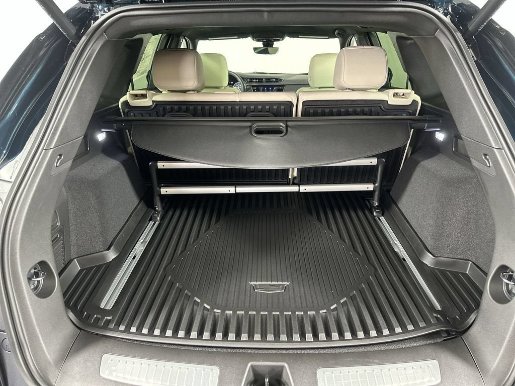 2026 Cadillac XT5 Sport