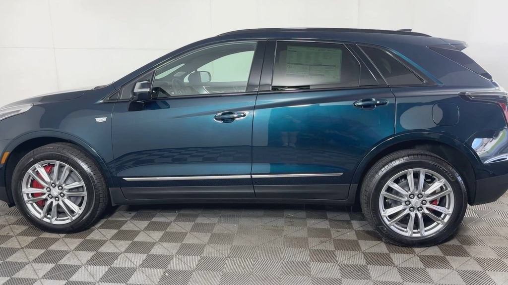 2026 Cadillac XT5 Sport