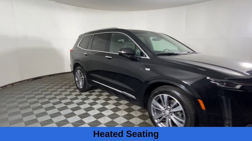 2025 Cadillac XT6 Premium Luxury