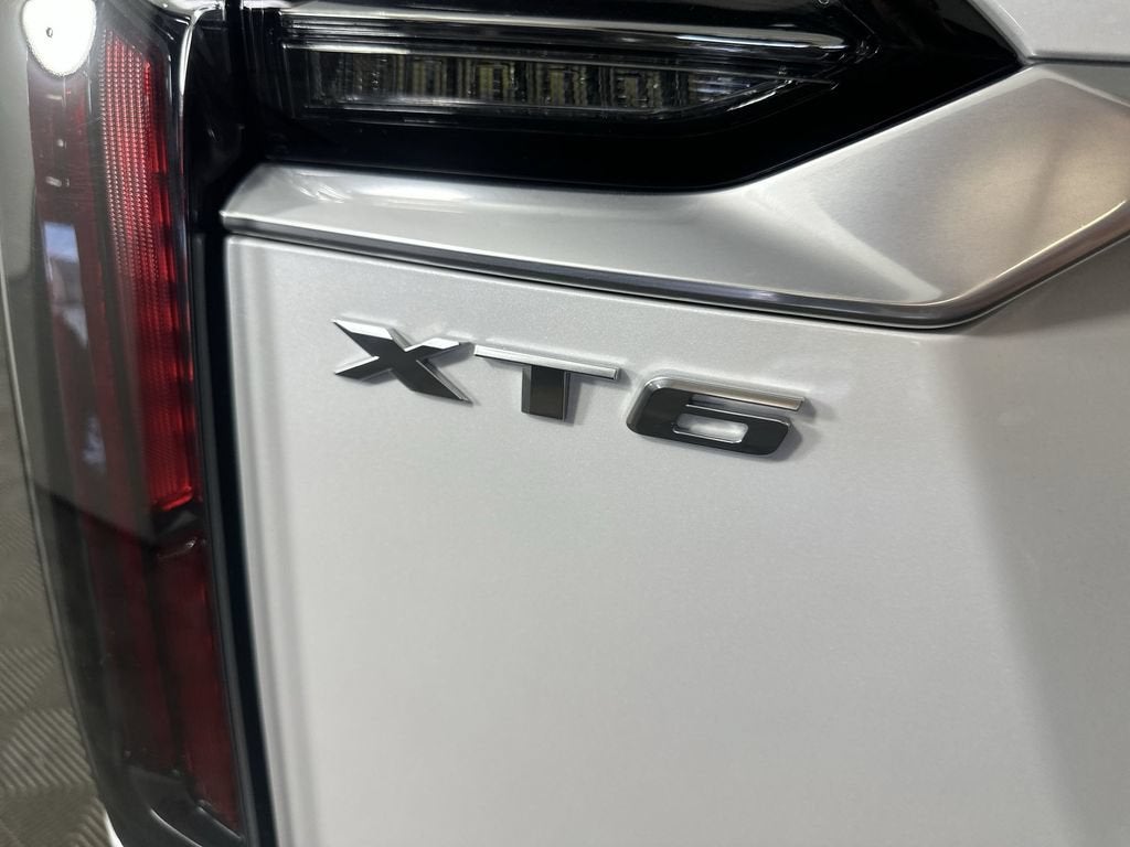 2025 Cadillac XT6 Sport