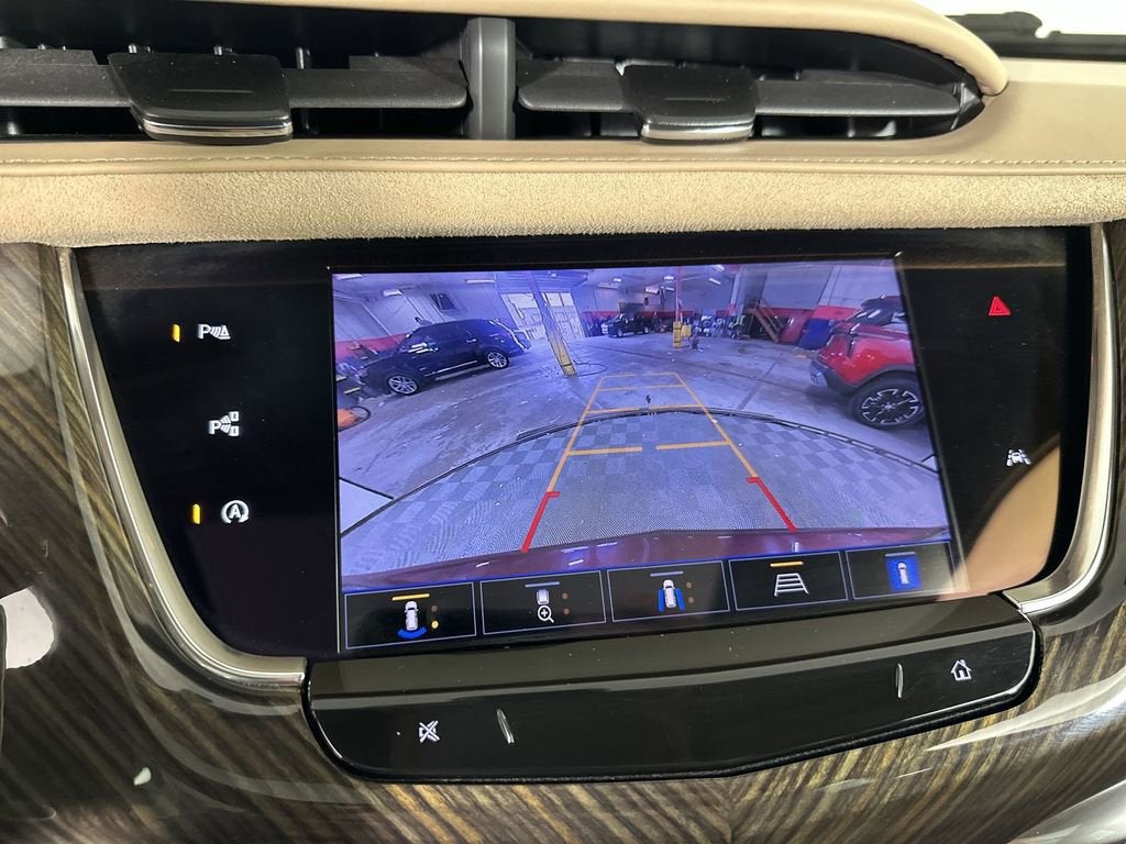 2023 Cadillac XT6 Sport
