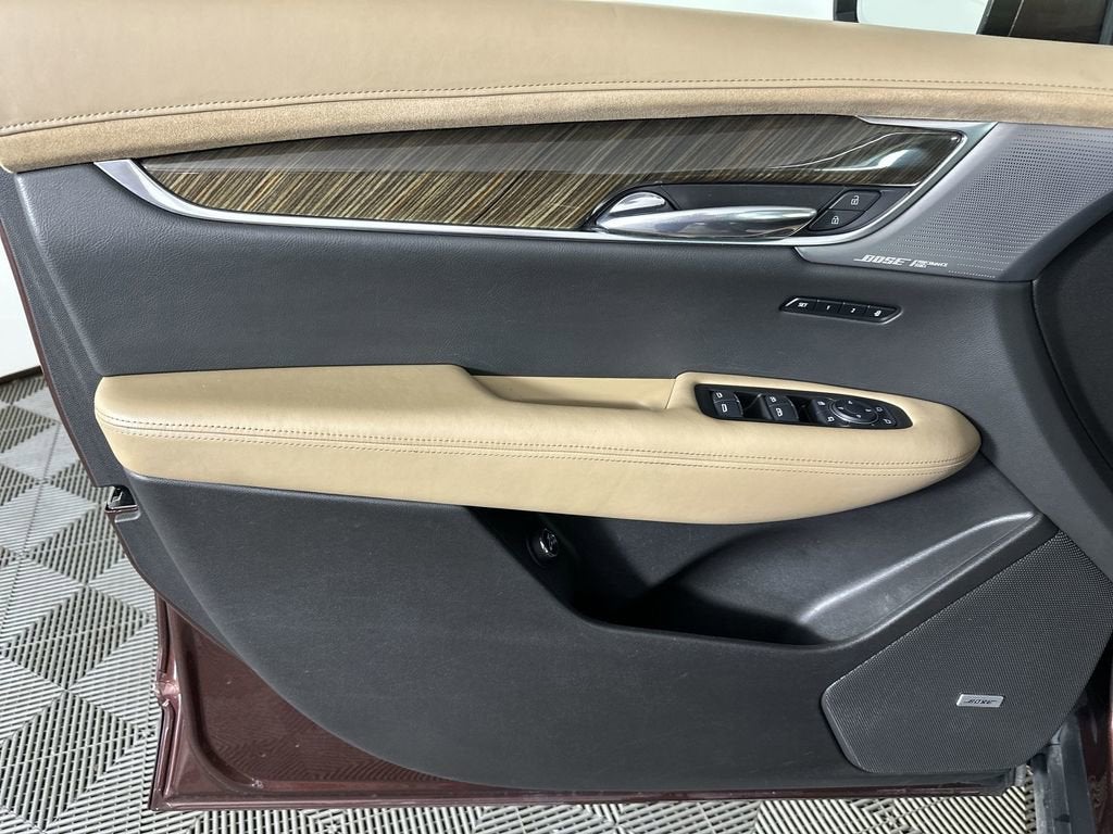 2023 Cadillac XT6 Sport