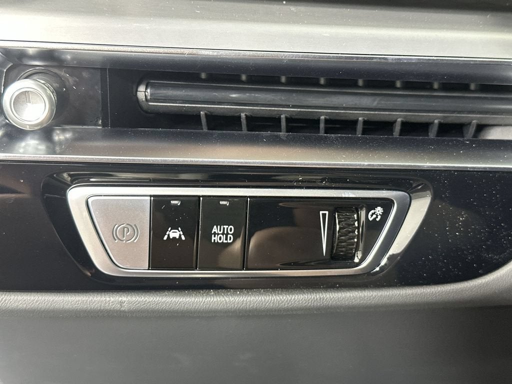 2027 Cadillac LYRIQ Luxury