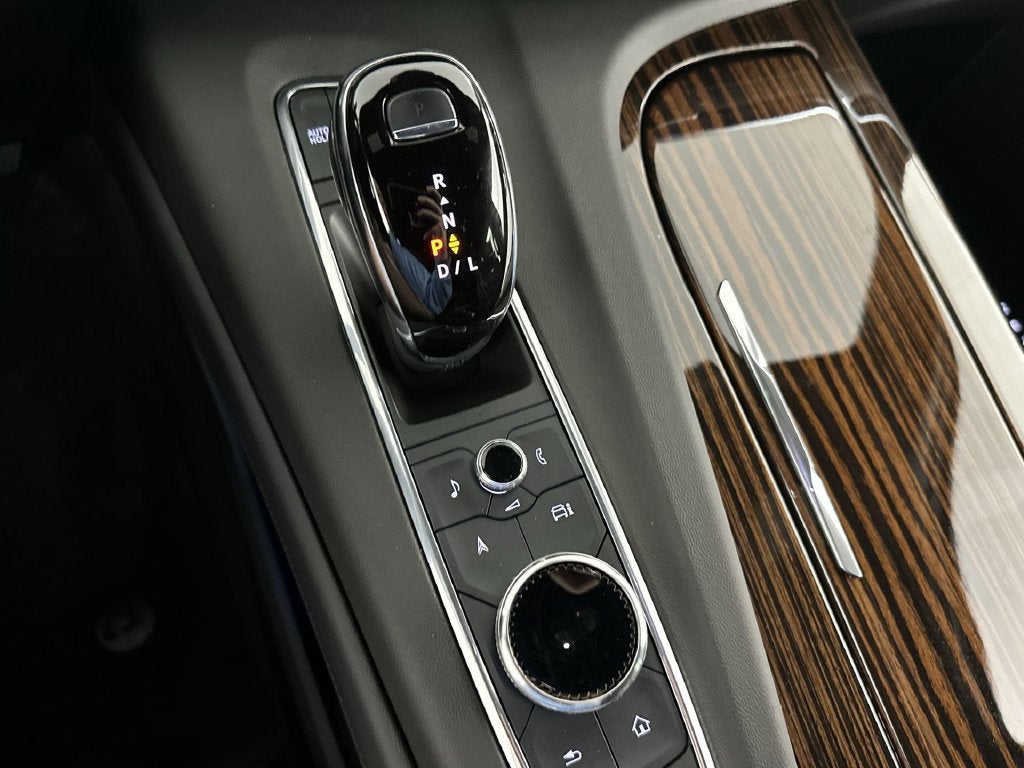 2023 Cadillac Escalade 4WD Premium Luxury