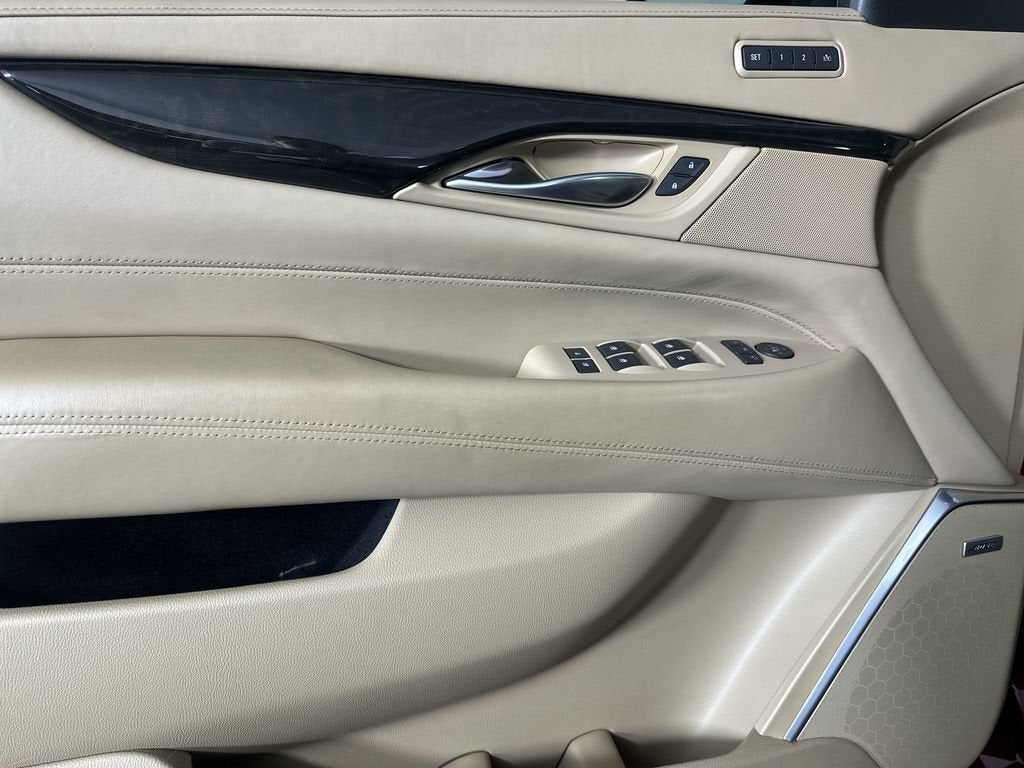 2018 Cadillac Escalade Platinum