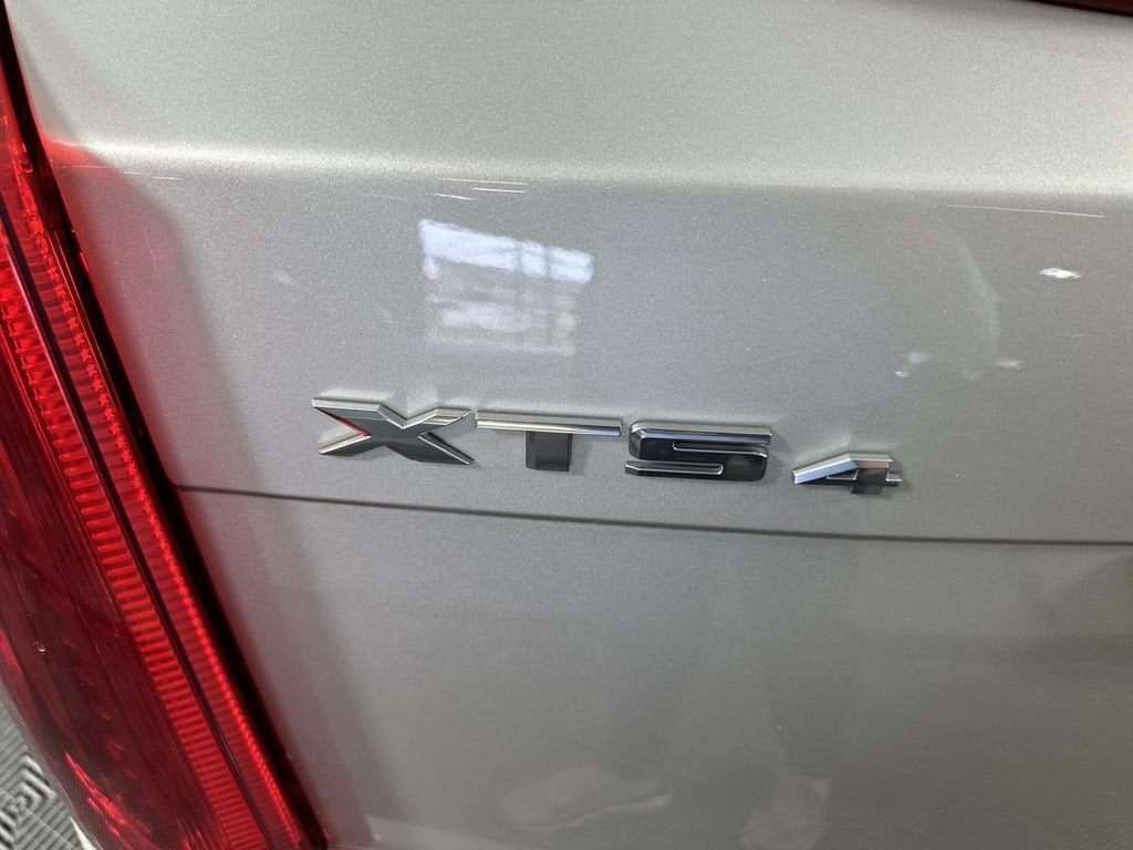 2016 Cadillac XTS Luxury Collection