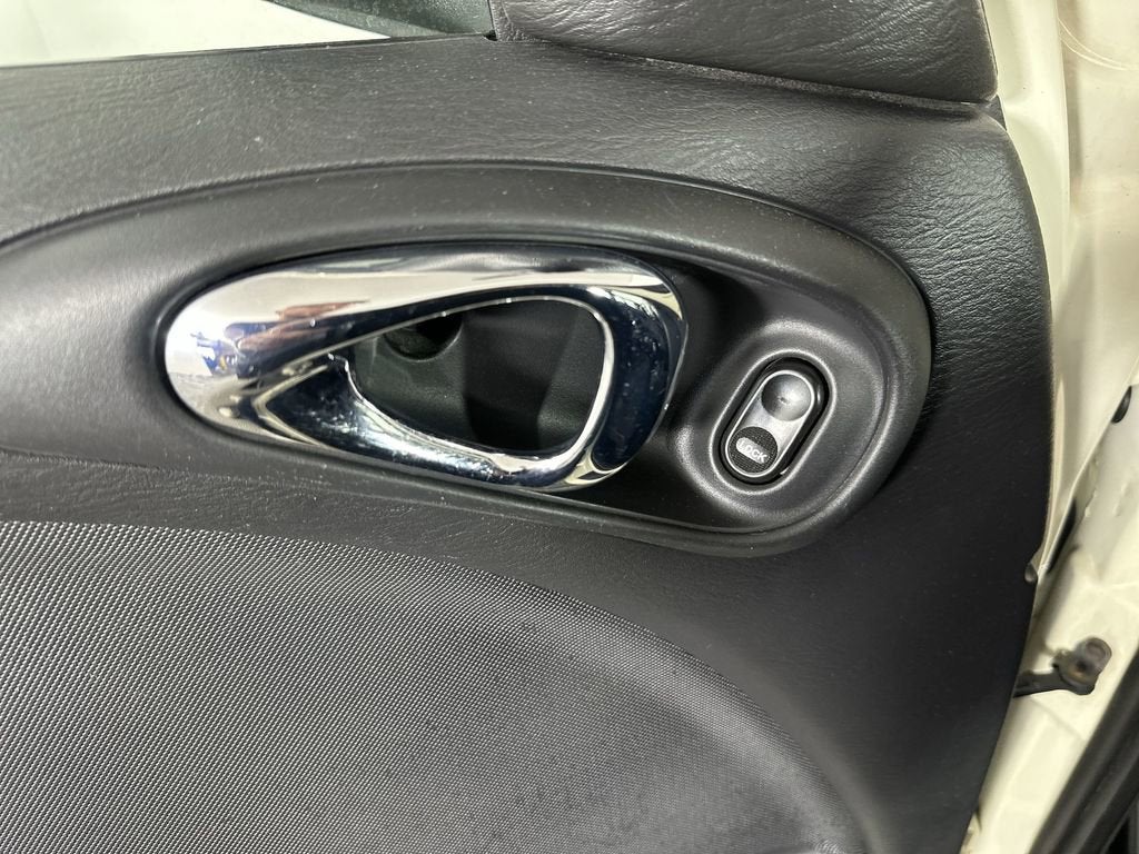 2004 Chrysler PT Cruiser Base