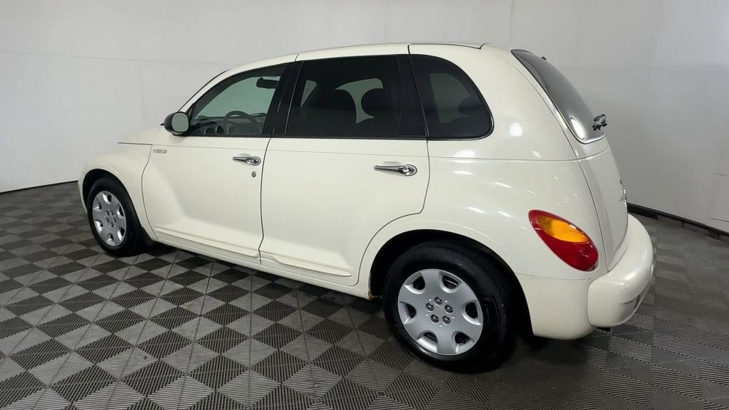 2004 Chrysler PT Cruiser Base