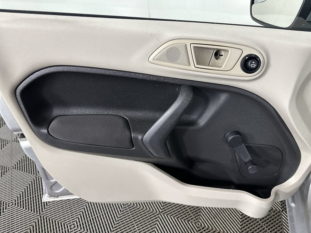 2012 Ford Fiesta S