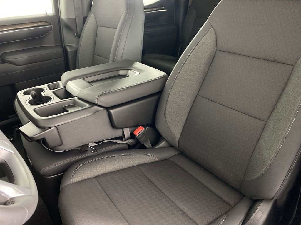 2025 Chevrolet Silverado 1500 LT (2FL)