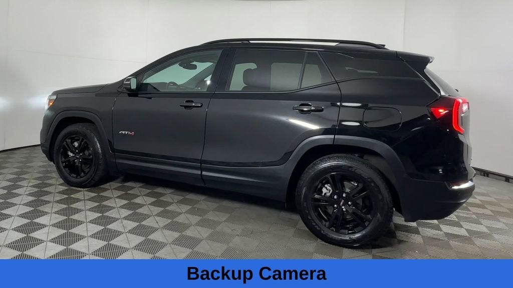2024 GMC Terrain AT4