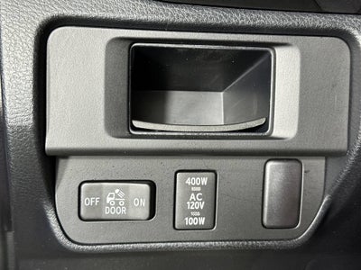 2016 Toyota Tacoma SR