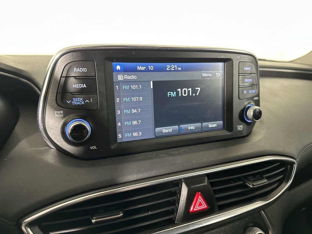 2019 Hyundai Santa Fe SE