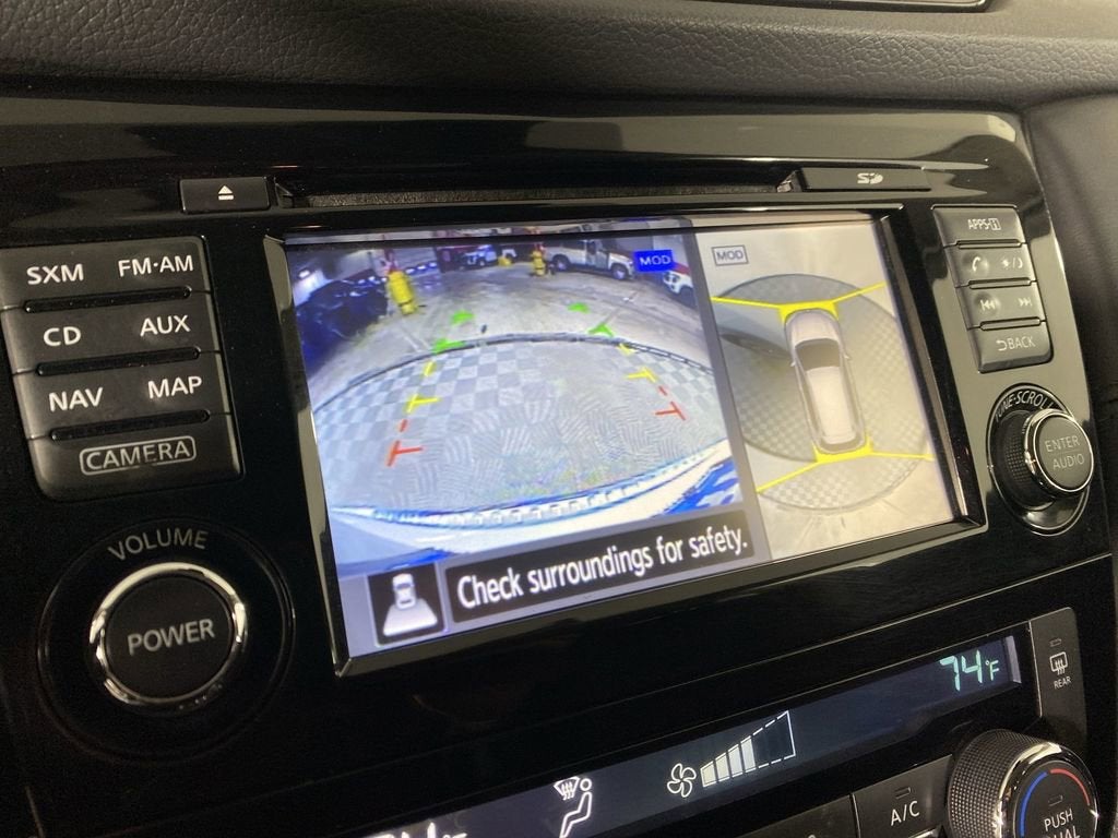 2017 Nissan Rogue SL