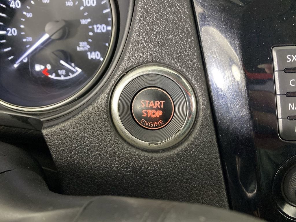 2017 Nissan Rogue SL