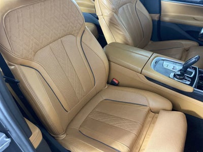 2019 BMW 740i xDrive