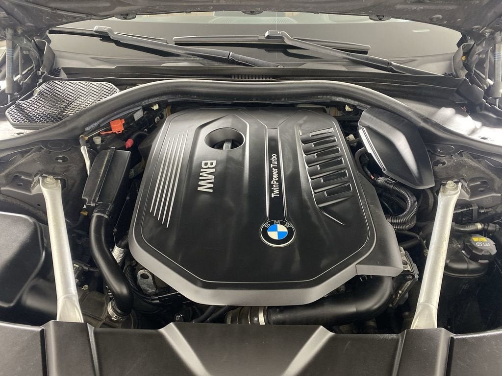 2019 BMW 740i xDrive