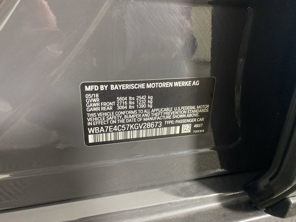 2019 BMW 740i xDrive