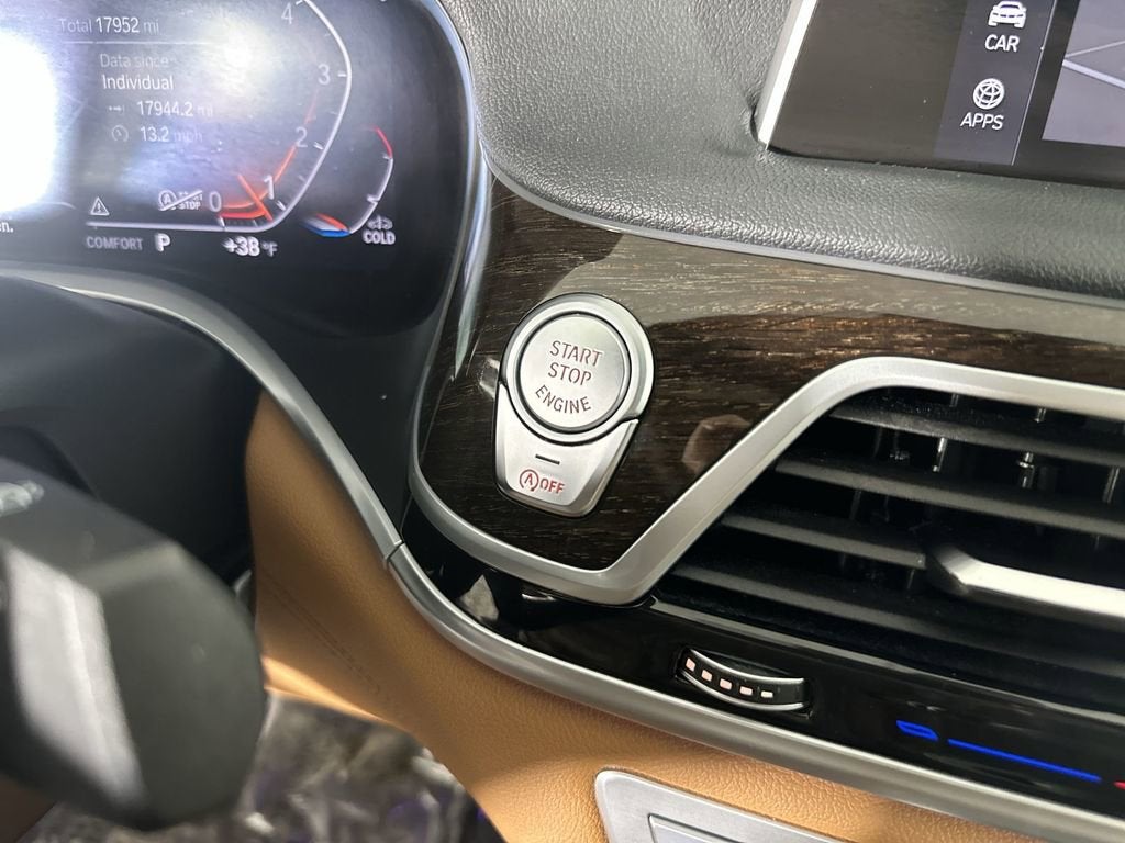 2022 BMW 740 i xDrive