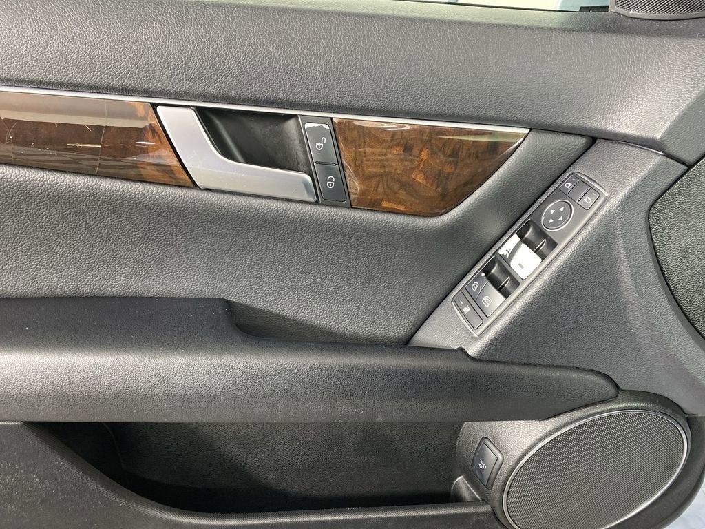 2013 Mercedes-Benz C 300 Luxury 4MATIC®